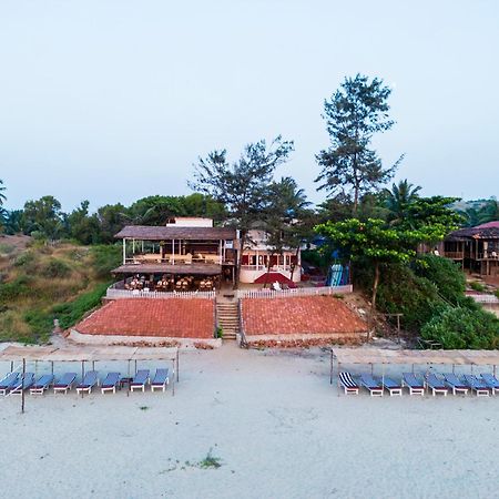 Woodpegger By The Beach, Mandrem Ngoại thất bức ảnh